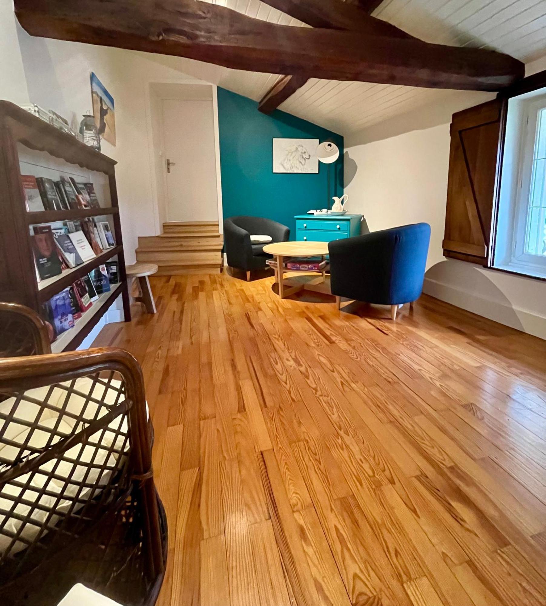 Chambres D'Hotes Les Vernayes Amplepuis Luaran gambar
